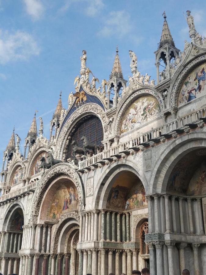 Отель Porte Di Venezia, Tessera Aeroporto Фаваро Венето Экстерьер фото