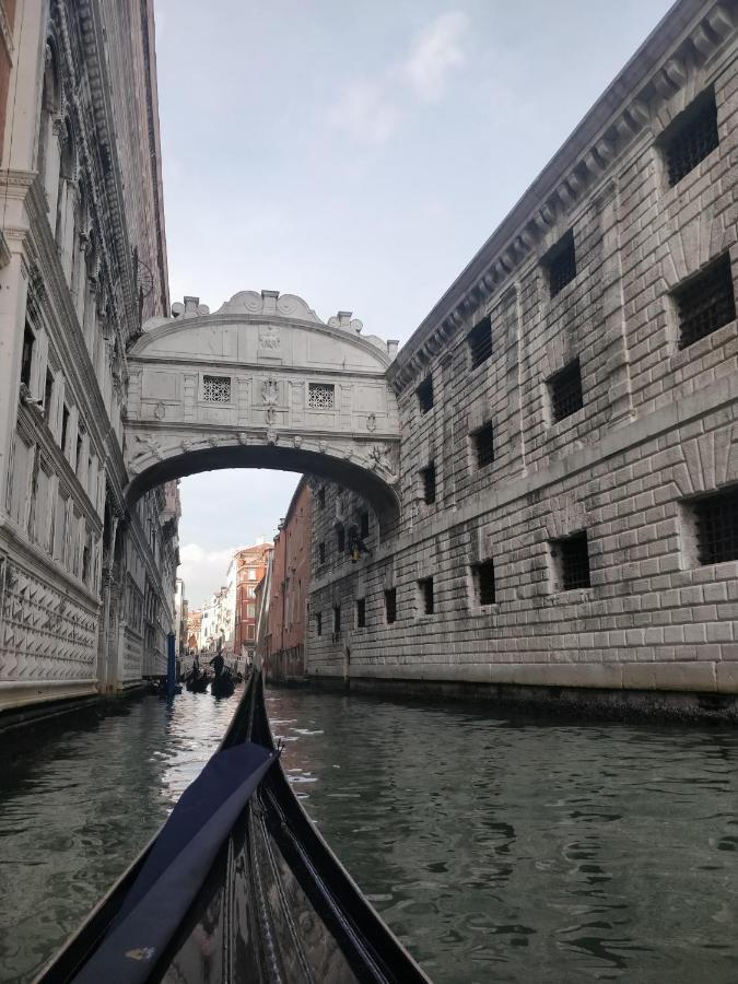 Отель Porte Di Venezia, Tessera Aeroporto Фаваро Венето Экстерьер фото